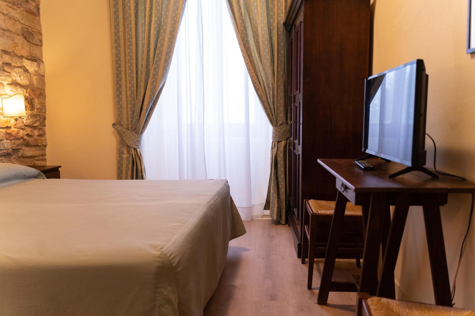 Hotel Belvedere Assisi Exterior photo